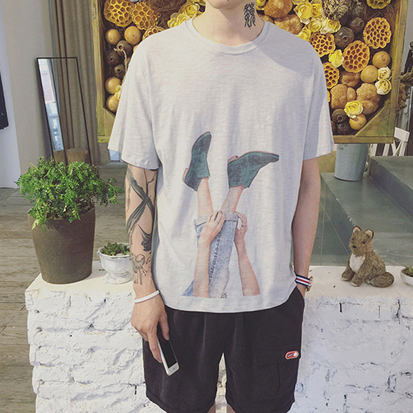 Модерна мъжка тениска с цветна апликация в няколко цвята 