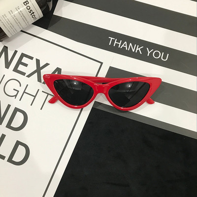 Ochelari de soare retro potriviți pentru bărbați și femei în mai multe culori