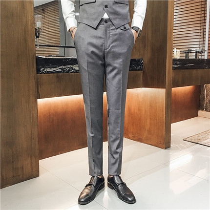 Pantaloni eleganti pentru barbati cu talie inalta in mai multe culori