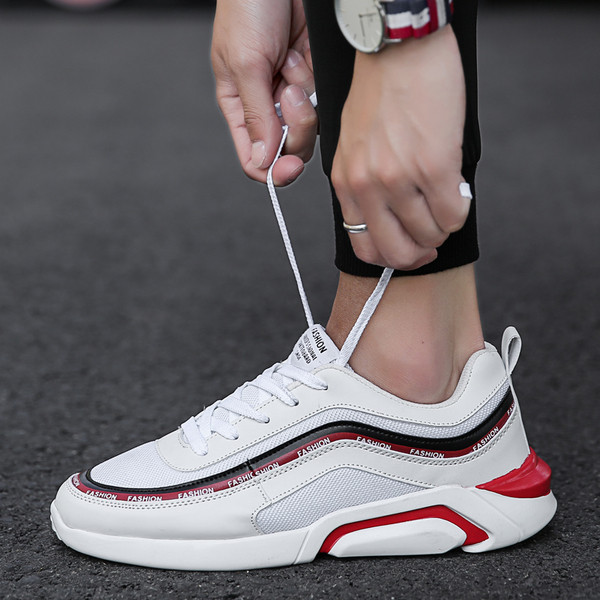 Modern férfi tornacipő három színben