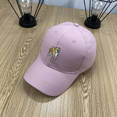 Ανδρικό καπέλο με κεντήματα και τετράχρωμη επιγραφή