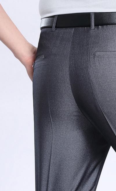 Pantaloni de vara barbatesti in mai multe nuante