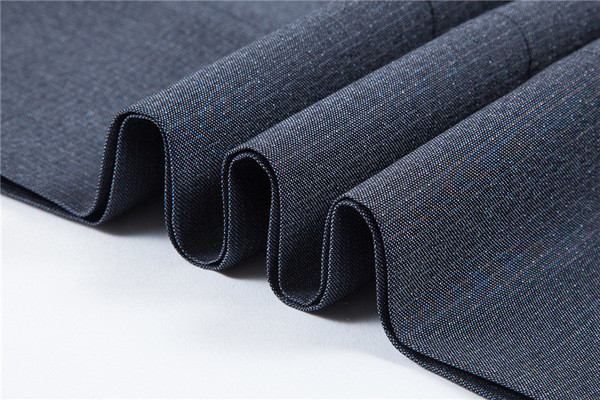 Pantaloni de vara barbatesti in mai multe nuante