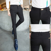 Λεπτό μοντέλο λεπτό παντελόνι με μεταλλική διακόσμηση