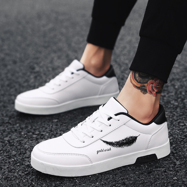 Adidasi moderni pentru barbati in mai multe culori