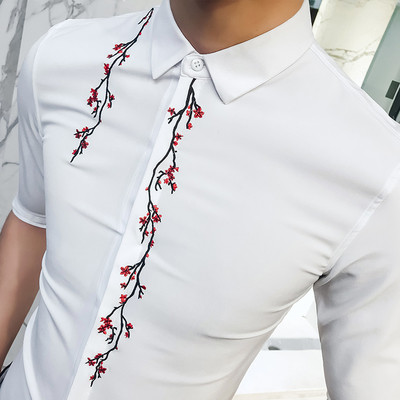 Μοντέρνο πουκάμισο ατόμων με κεντήματα και μανίκια 3/4 - Λεπτό μοντέλο