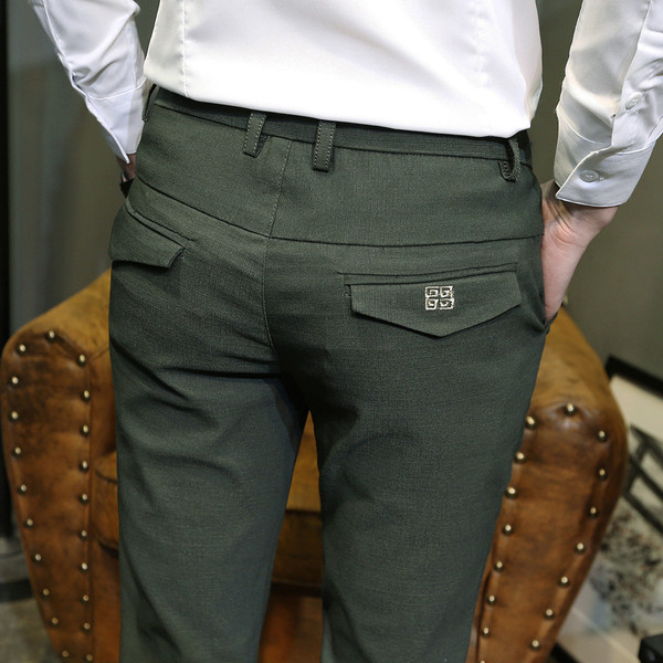 Κομψά παντελόνια καλοκαιρινών ανδρών σε δύο χρώματα