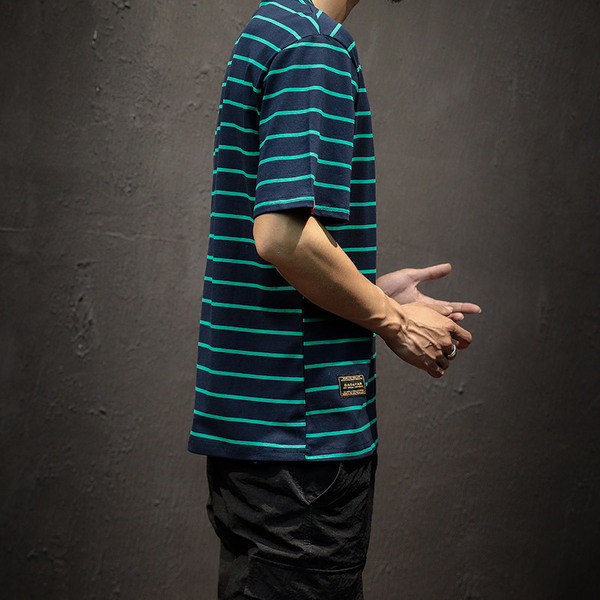 Tricou bărbătesc în dungi cu decolteu O în mai multe culori