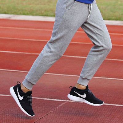 Ανδρικά παντελόνια σε διάφορα χρώματα