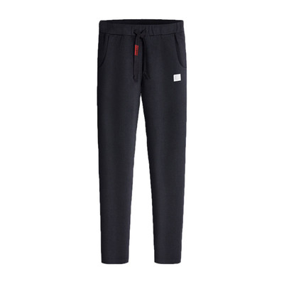 Ανδρικά παντελόνια σε διάφορα χρώματα