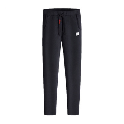 Ανδρικά παντελόνια σε διάφορα χρώματα