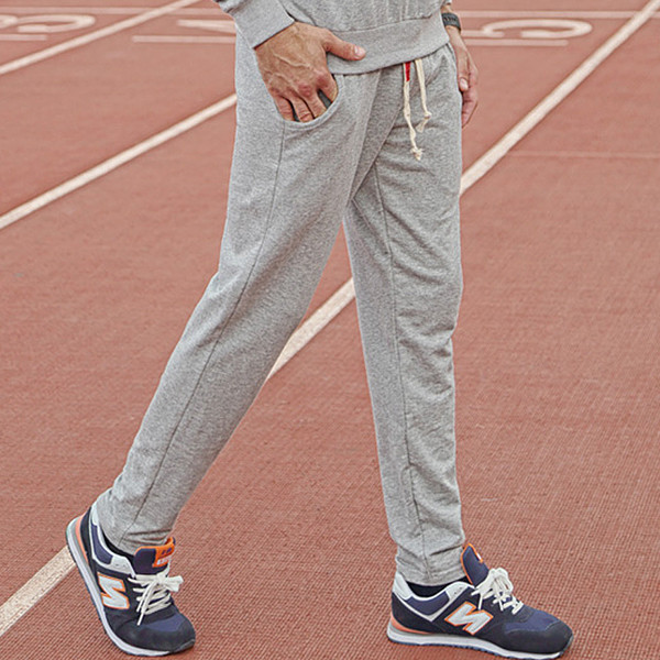 Ανδρικά παντελόνια σε διάφορα χρώματα