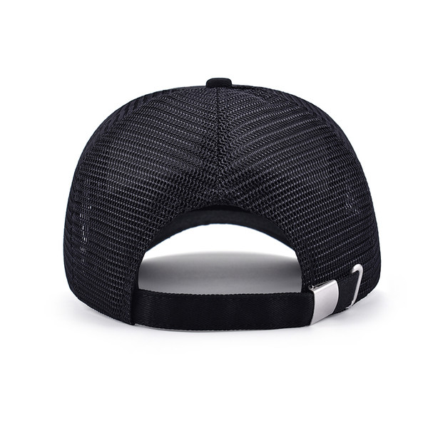 Καλοκαιρινό καπέλο για άνδρες με πολύχρωμη διακόσμηση