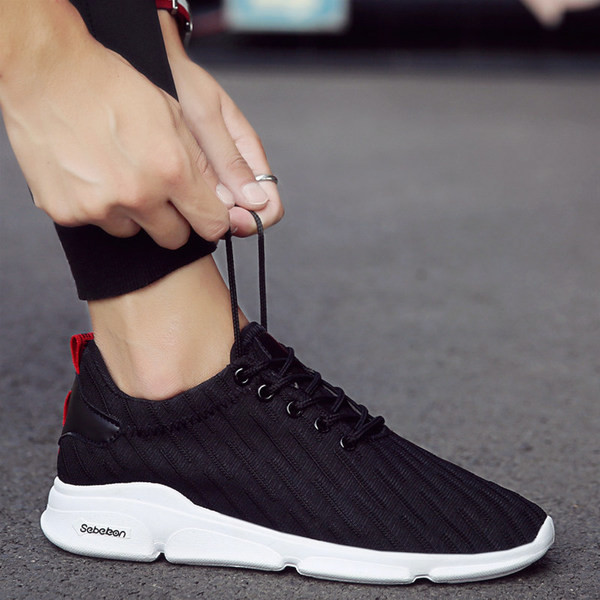 Adidași pentru bărbați din material respirabil în trei culori