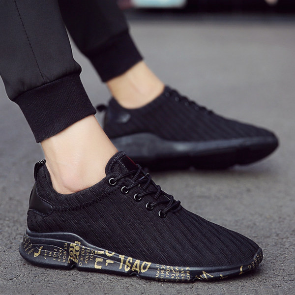 Adidași pentru bărbați din material respirabil în trei culori