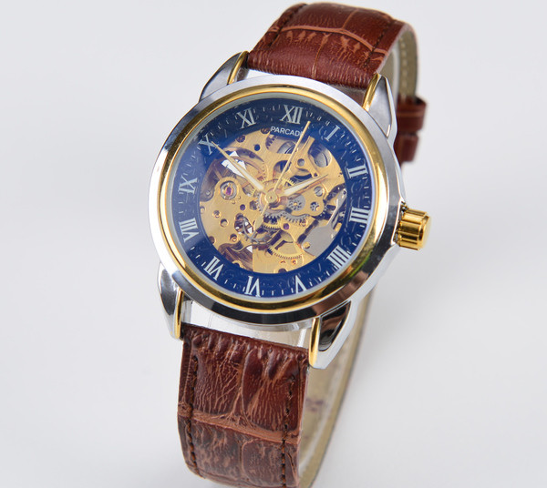 Ceas de barbat modern in mai multe culori cu curea din piele ecologica