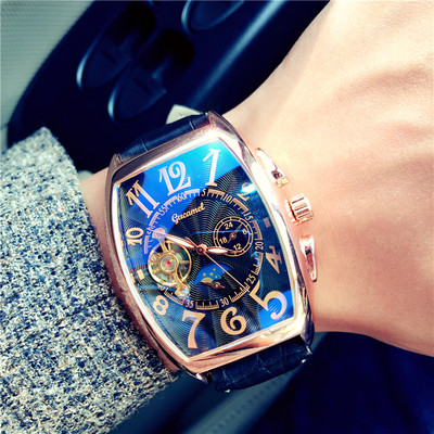 Ceas mare pentru barbati in mai multe culori cu curea din piele