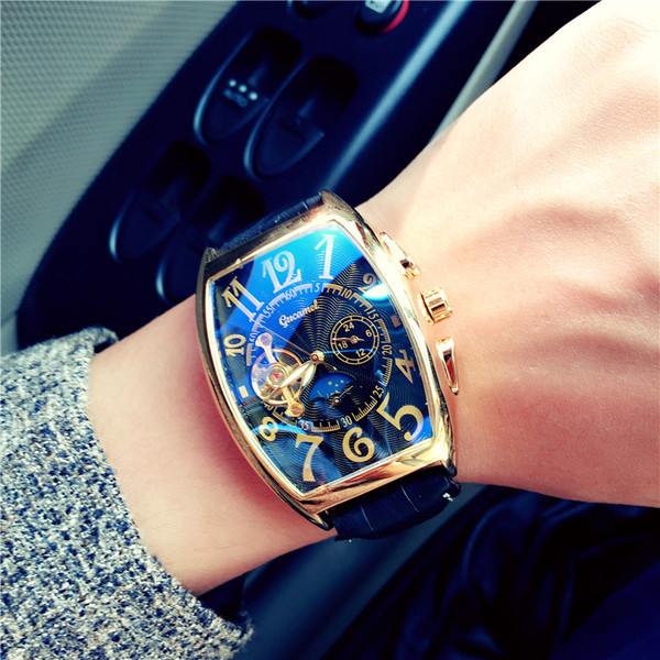 Ceas mare pentru barbati in mai multe culori cu curea din piele