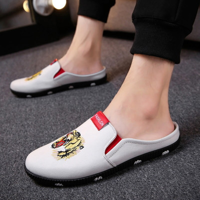 Ανδρικά μοκασίνια σε διάφορα μοντέλα - με ή χωρίς κορδόνια, άνετα και από οικολογικό δέρμα