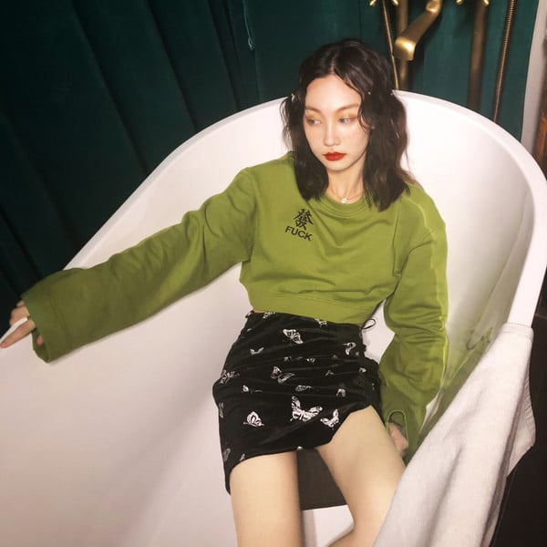 Fusta de dama cu talie inalta de catifea