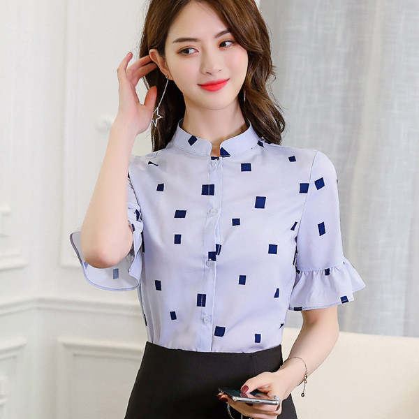 Cămașă de damă cu mâneci 3/4 și guler înalt