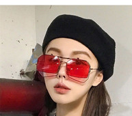 Γυναικεία γυαλιά ηλίου σε διάφορα χρώματα