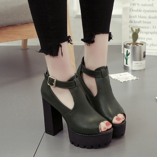 Sandale de dama elegante din piele ecologica cu toc gros