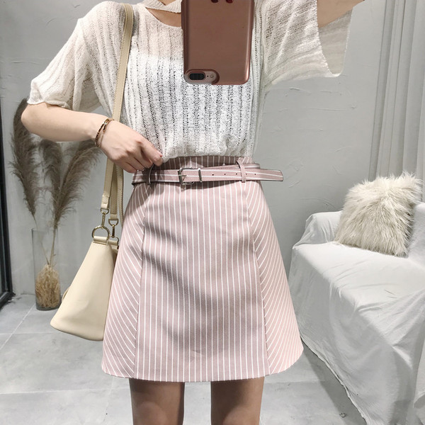 Κομψή φούστα κυρίας με υψηλή μέση σε διάφορα χρώματα