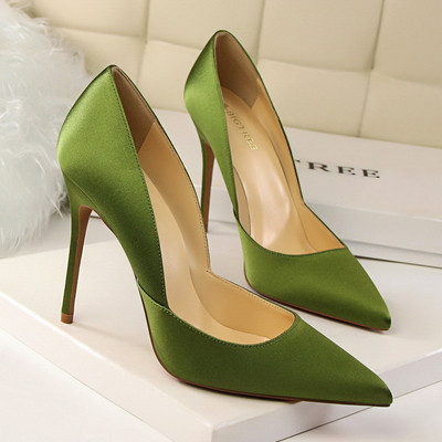 Pantofi eleganti de dama cu toc subtire in mai multe culori