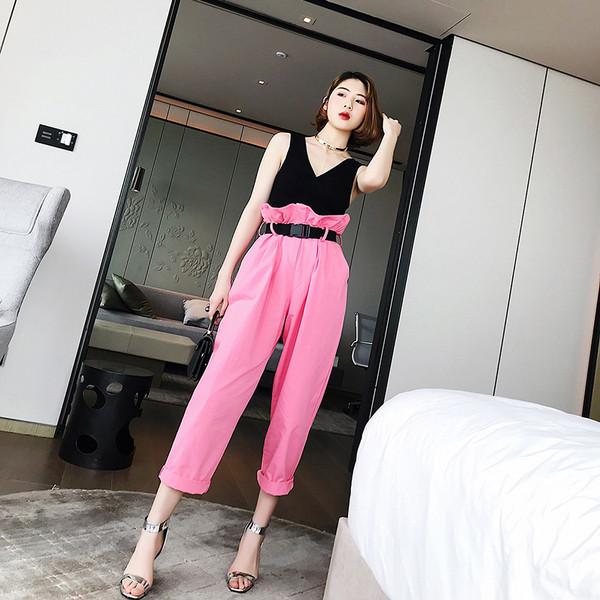 Női akasztófelső két színben, Slim modell, mély V-nyakkal