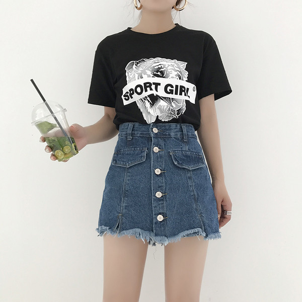 Φανελάκια με κουμπιά σε τρία χρώματα