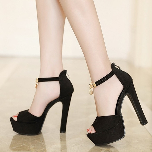Sandale de vara dama cu toc inalt si element auriu pe glezna de culoare neagra