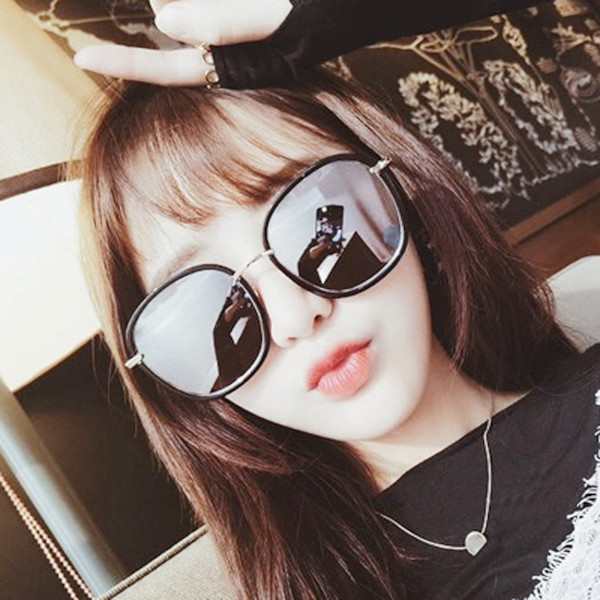 Περιστασιακά γυαλιά ηλίου κυρίες σε διάφορα χρώματα