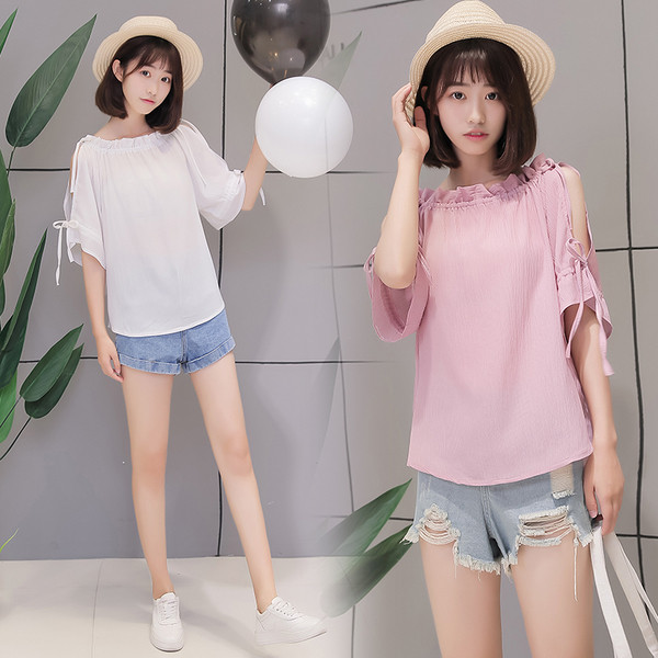 Bluză de damă cu umerii deschiși din șifon