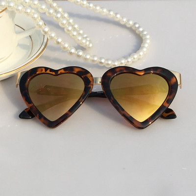 Κυρίες γυαλιά ηλίου σε τρία χρώματα - Καρδιά