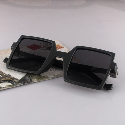 Női napszemüveg négyzet alakú - hat színben