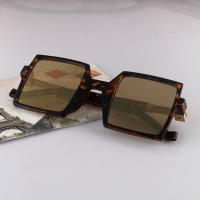 Női napszemüveg négyzet alakú - hat színben