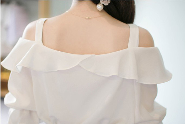 Γυναικεία μπλούζα σιφόν με ανοιχτούς ώμους και μανίκι 3/4