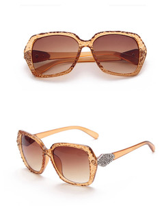 Ochelari de soare de dama cu pietre decorative in mai multe culori