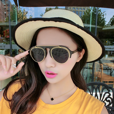 Модерни дамски слънчеви очила в няколко цвята - заоблен модел