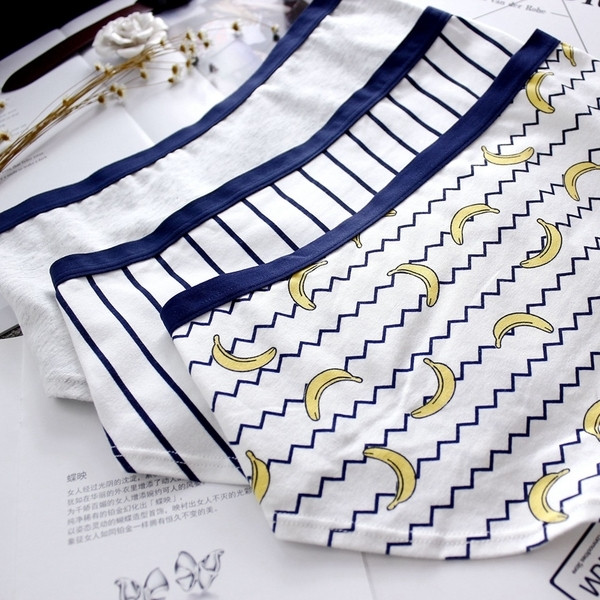 Άνετο βαμβακερό εσώρουχο με εφαρμογή