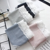 Εσώρουχα εσώρουχα σε τέσσερα χρώματα