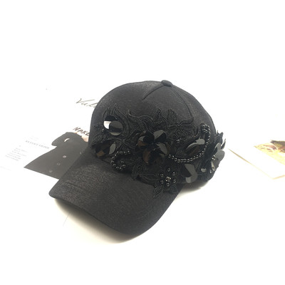 Palarie de dama cu decor 3D in doua modele