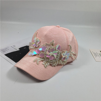 Palarie de dama cu decor 3D in doua modele