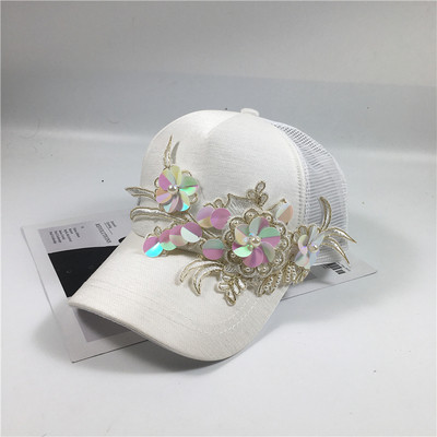 Palarie de dama cu decor 3D in doua modele