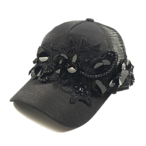 Palarie de dama cu decor 3D in doua modele