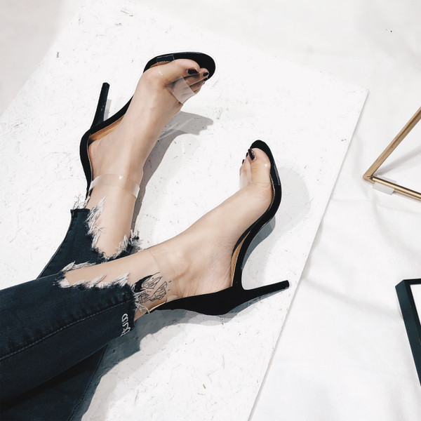 Sandale de dama delicate cu toc subtire si bretele transparente