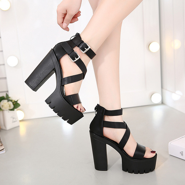 Sandale de dama moderne din piele ecologica cu talpa aspra