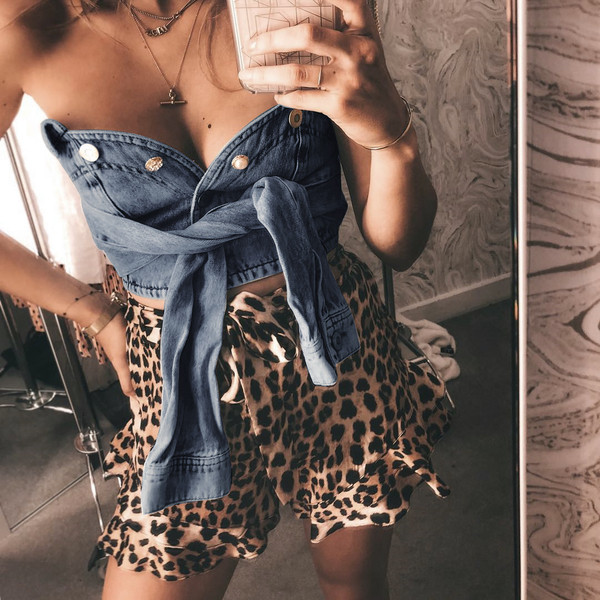 Κυρίες denim σε δύο χρώματα με κορδέλα και κουμπιά κουμπιών