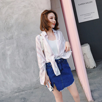 Γυναικεία φούστα denim με φερμουάρ